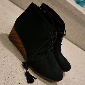 Brand New Womens Dr. Scholls Foam Technology Booties